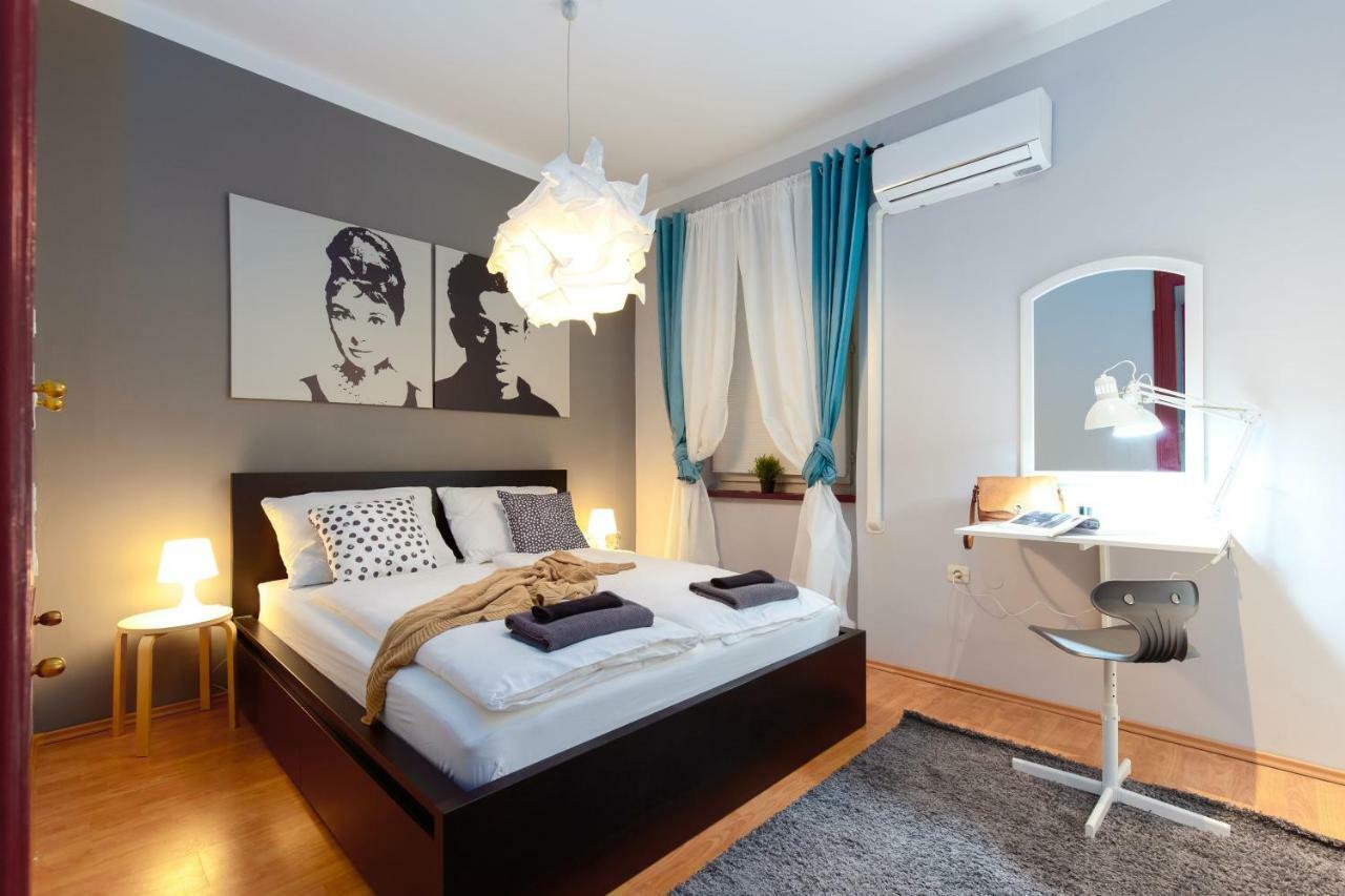 Apartment Dolac In Center Of Town Rijeka Eksteriør billede